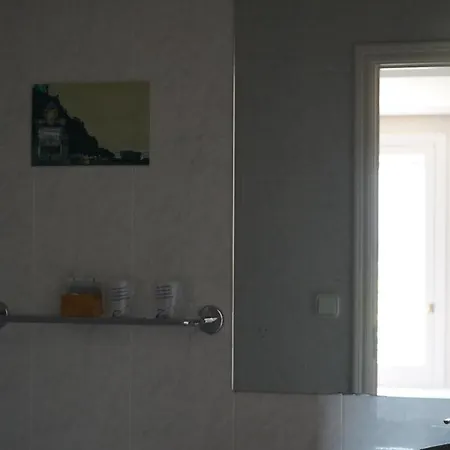 Casa De Marinos Uribekosta 2*